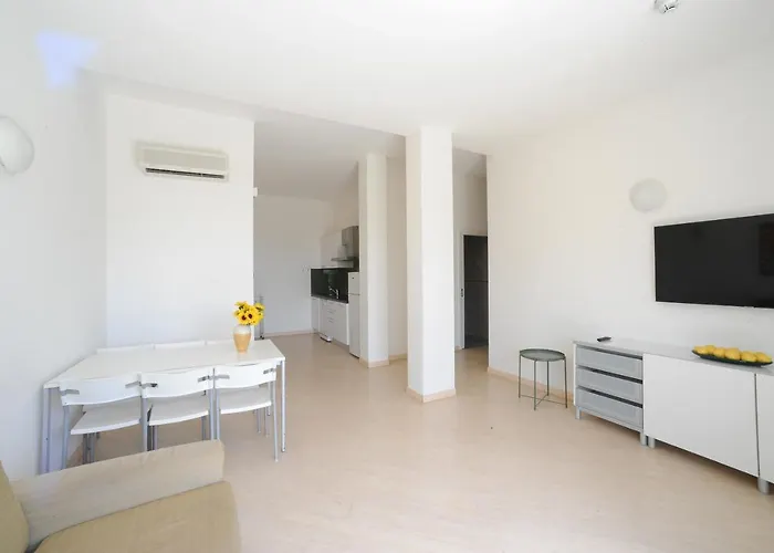 Goethe Aparthotel 4*