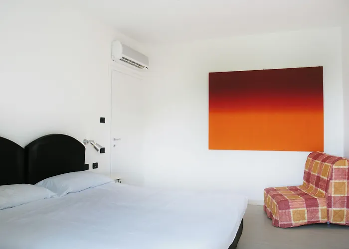 Апарт-отель Goethe Мальчезине