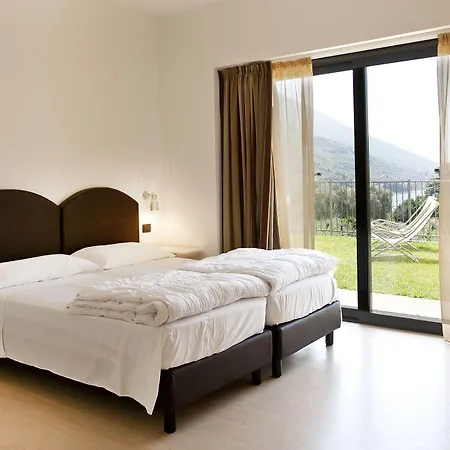 Goethe Aparthotel Malcesine